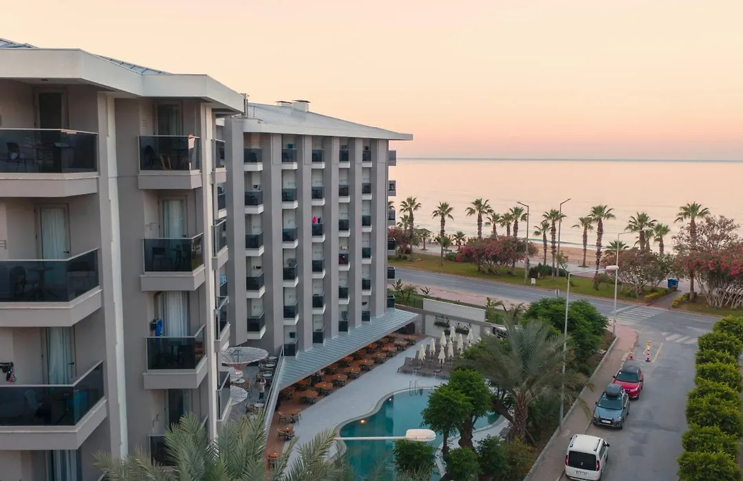 Kleopatra Dreams Beach Hotel-1